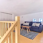 Nola Traditional With Pool And Amazing Sea Views, Вилла Парос