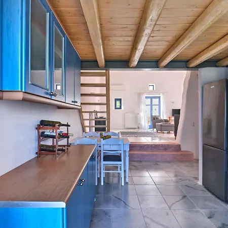 Nola Traditional With Pool And Amazing Sea Views, Paros Βίλα
